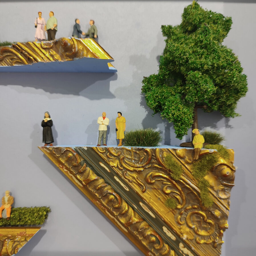 artwork made with small models by antónio azevedo for the apaixonarte gallery